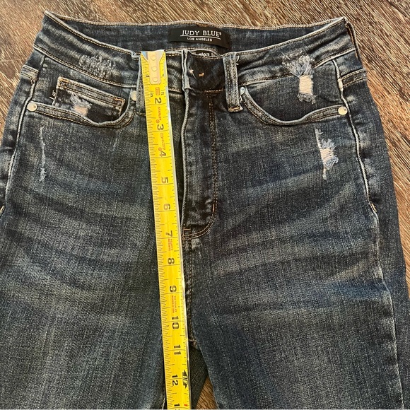 Judy Blue Distressed Medium Wash Denim Blue Jeans Size 5/27 - Picture 7 of 13